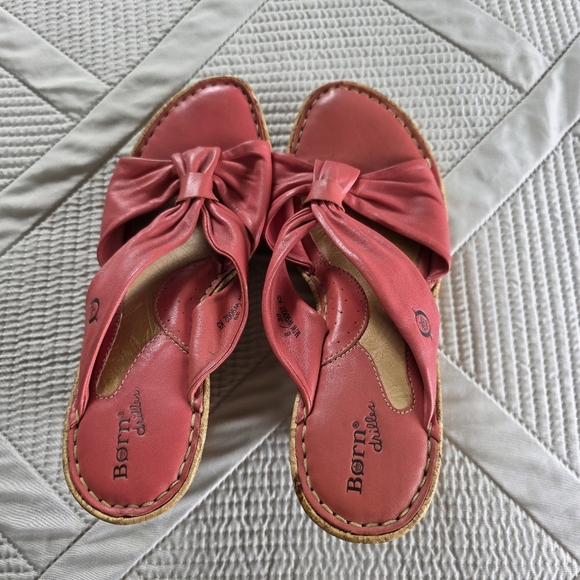 Born Women's Cork Wedge Leather Sandal, Size 8 - Picture 3 of 9